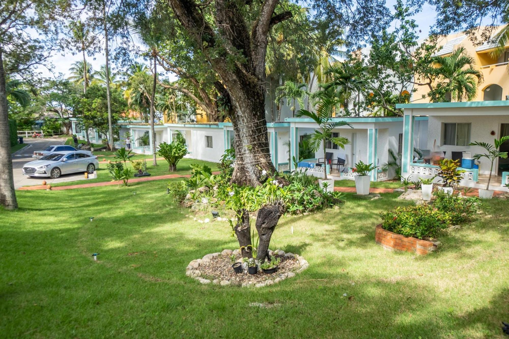 Bungalow #16 At Waterfront Playa Alicia Sosua Exterior photo